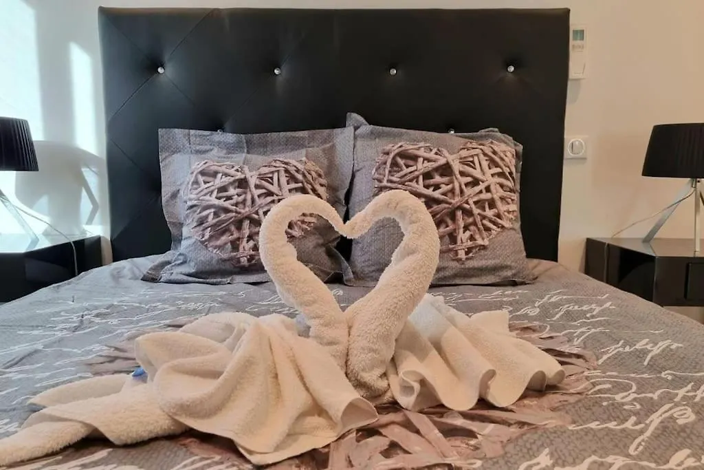 Apartment Chez K&D Appartement, Piscine, Mer 150M Grimaud France